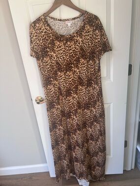 LuLaRoe Maria Leopard Print Maxi Dress. NWOT. XL